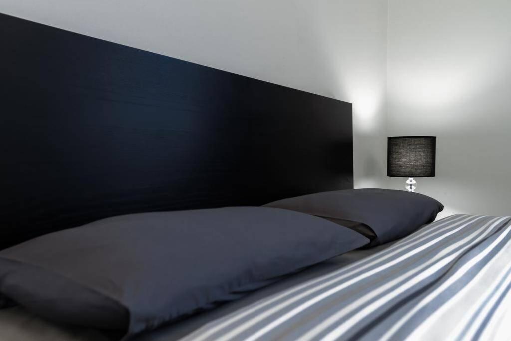 Apartamenty-Mi Crystal Warschau Exterior foto